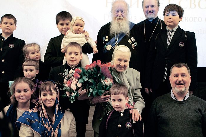 Протоиерей Валериан Кречетов с родными и близкими