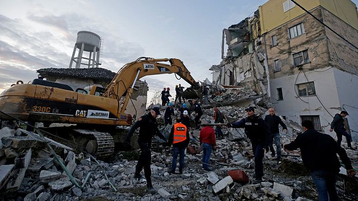 Албанская Церковь оказывает помощь пострадавшим от землетрясения