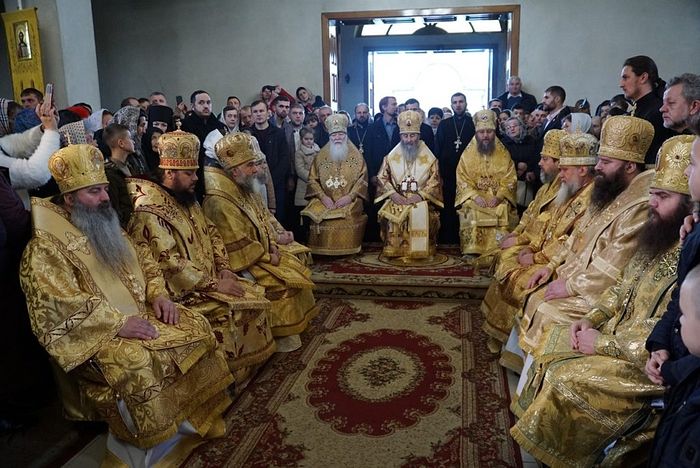 Предстоятель Украинской Православной Церкви возглавил торжества по случаю 25-летия Хустской епархии