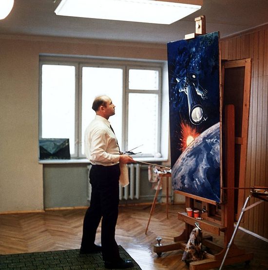 В своей мастерской за работой, 1979 год. Фото: Альберт Пушкарев/ТАСС