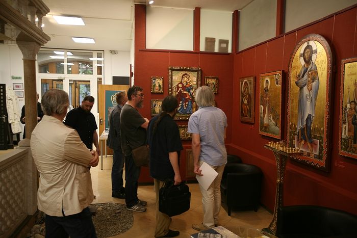 Работы ведущих современных мастеров церковного искусства покажут в Москве