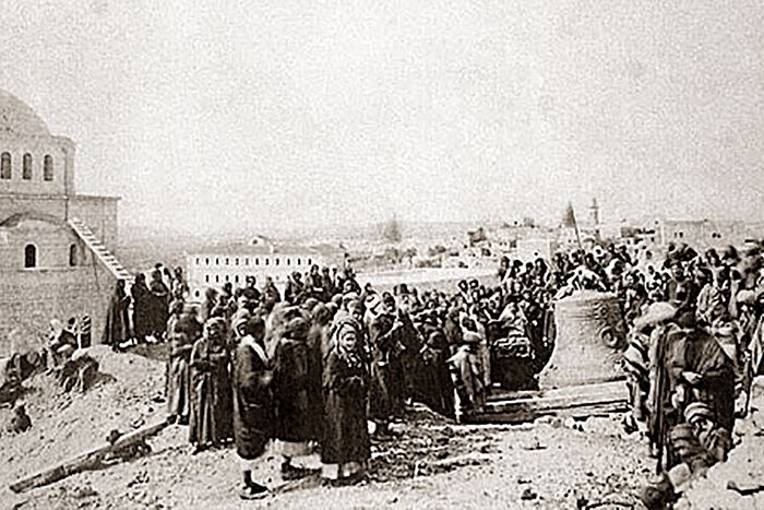 Доставка колокола на Елеон в 1885 году