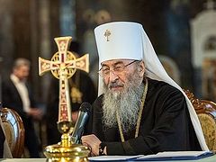 Блаженнейший митрополит Киевский Онуфрий призвал духовенство мужественно хранить верность Христу