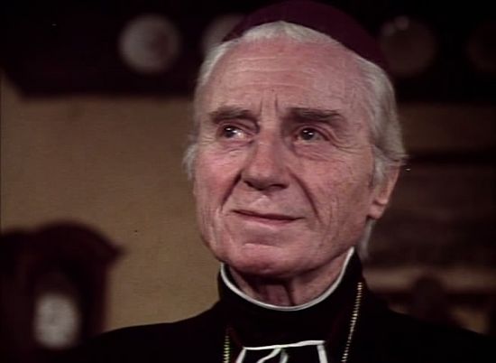 «Отверженные» - 1978. Монсеньор Мириэль, епископ Диньский (Клод Дофен)