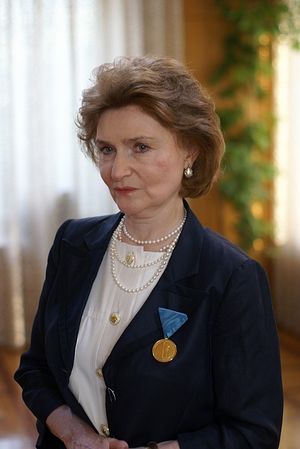 Наталья Алексеевна Нарочницкая