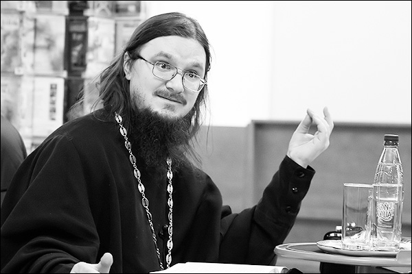 Πατήρ Δανιήλ Σισόγιεφ