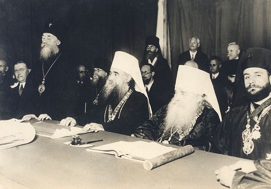 Metropolitan Elyia (Karam) on the far right together with Metropolitan of Kiev and Galicia Anthony (Khrapovitsky) spiritual father of Saint John of Shanghai, and First Hierarch of the ROCOR.