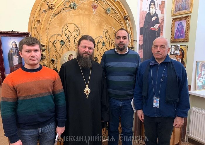 Управляющий Александрийской епархией Украинской Православной Церкви сообщил наблюдателям ОБСЕ о незаконной перерегистрации приходов в регионе