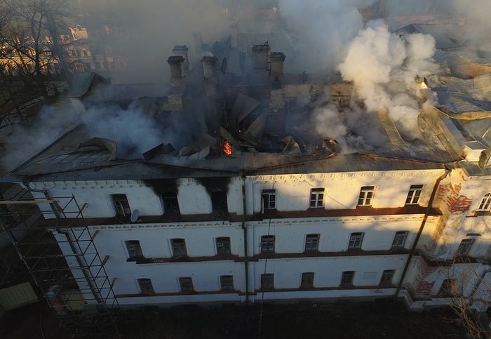 Пострадавшая от пожара Зимняя гостиница Валаамского монастыря будет отреставрирована