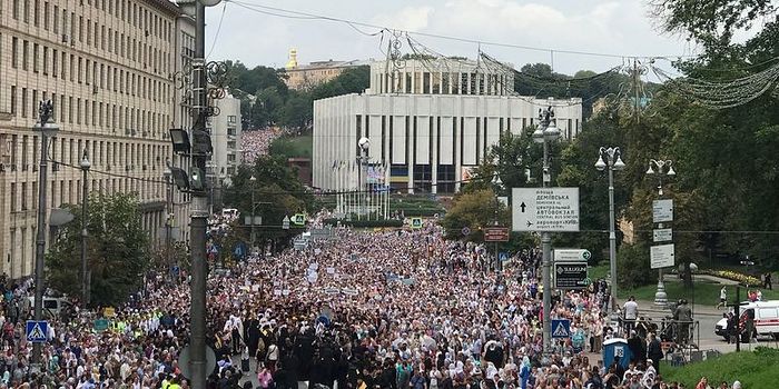 Πανηγυρικές εκδηλώσεις του Αγίου Βλαδίμηρου αφιερωμένες στην 1030ετία της Βάπτισης της Ρωσίας – Λιτανεία στο Κίεβο στις 27 Ιουλίου του 2018