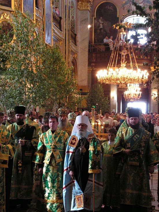 A glorious homecoming—Metropolitan Laurus in Pochaev