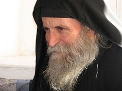 Archimandrite Pavlos (Bougiouras; † March 1, 2020): “Do Not Judge!” Life and Counsels of the Confessor of Mt. Sinai