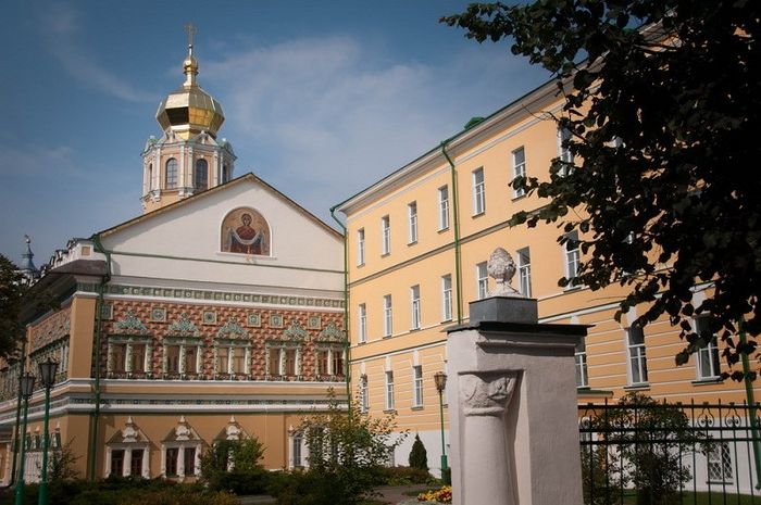 Высшие духовные учебные заведения Русской Православной Церкви переходят на дистанционное обучение в связи с угрозой распространения коронавирусной инфекции
