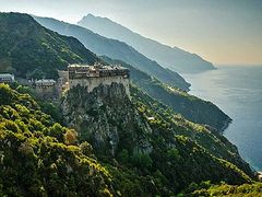 Mt. Athos Shuts Down to Visitors until March 30