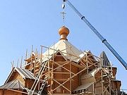 Благовещенский храм Горловки увенчался куполами