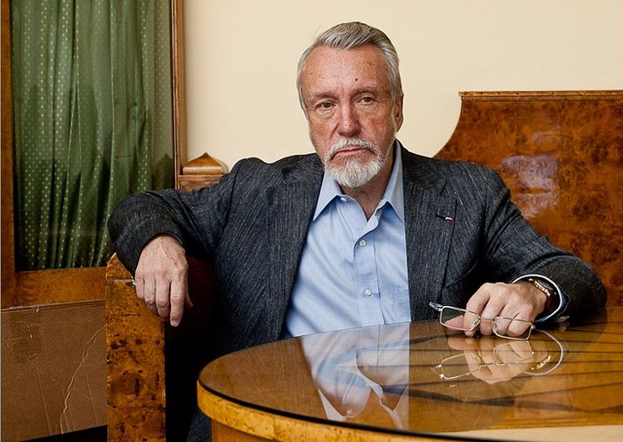 Заслуженный деятель искусств Российской Федерации, директор Государственного Русского музея В.А. Гусев