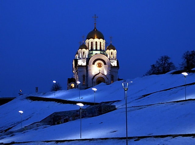 Храм святого великомученика Георгия Победоносца зимой