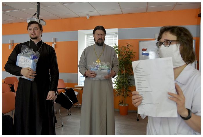 В Санкт-Петербургской епархии провели инструктаж для священников, посещающих больных коронавирусом