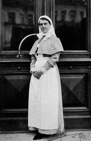 Мария Павловна перед отправкой на фронт, 1914 год 