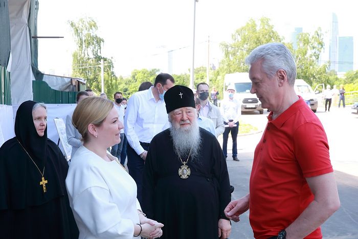 Мэр Москвы Сергей Собянин посетил столичный Новодевичий монастырь