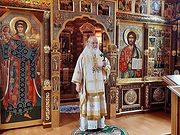 В Неделю 2-ю по Пятидесятнице Святейший Патриарх Кирилл совершил Литургию в Александро-Невском скиту