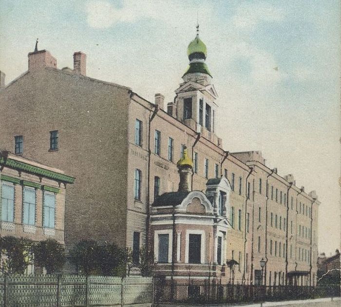 Дом трудолюбия в Кронштадте. Почтовая открытка, ок. 1900 г.