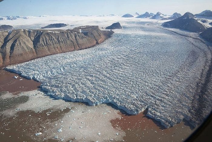 Ледник на Шпицбергене. Фото: qil.ru