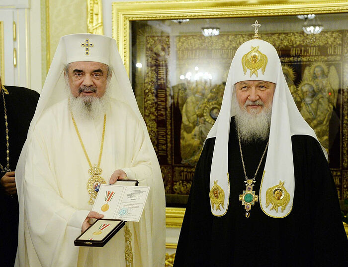 Patriarcha Daniel of Romania (left) and Patriarch Kirill of Moscow (right). Photo: rusk.ru