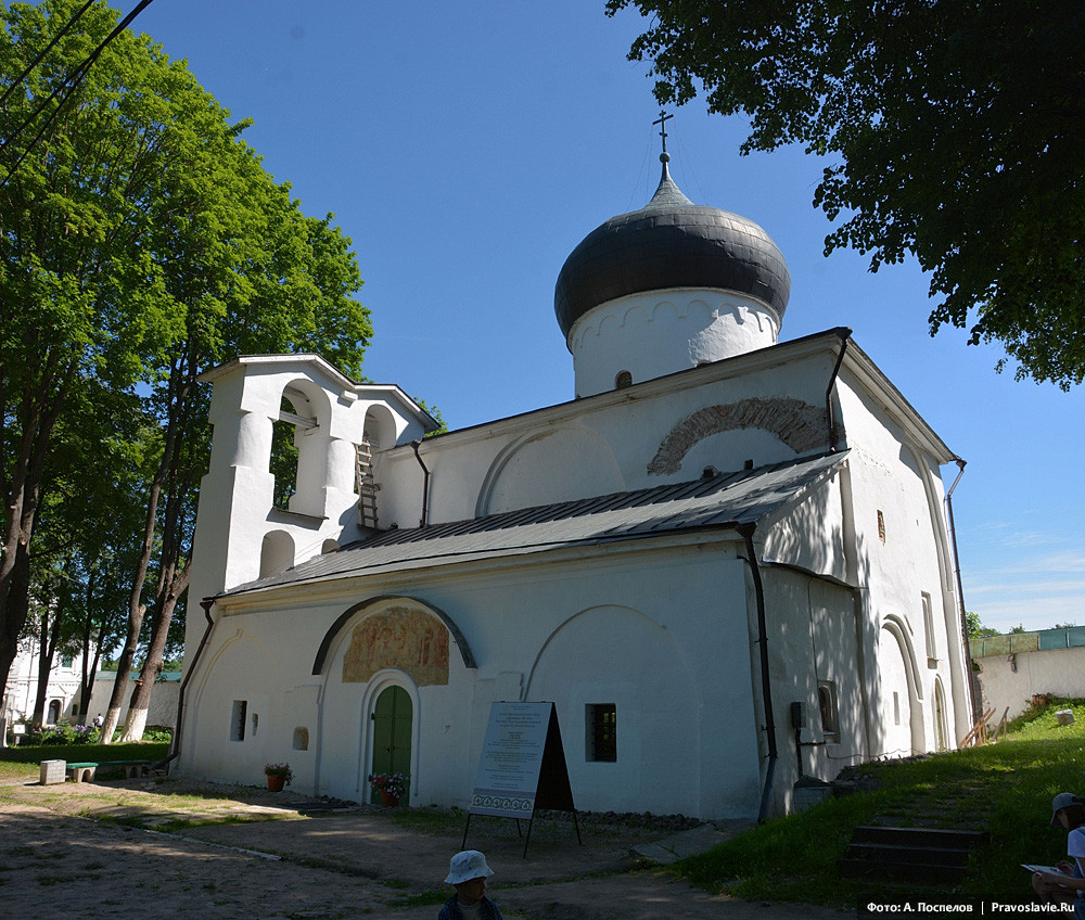 Holy Transfiguration Cathedral at the Mirozhsky Monastery