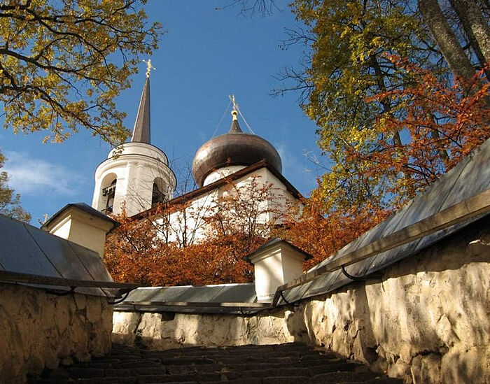 Holy Dormition Svyatogorsk Monastery. Photo: Sergey Golubev / temples.ru