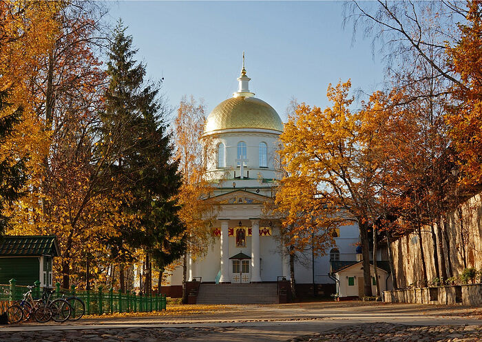 Михайловский собор Псково-Печерского монастыря
