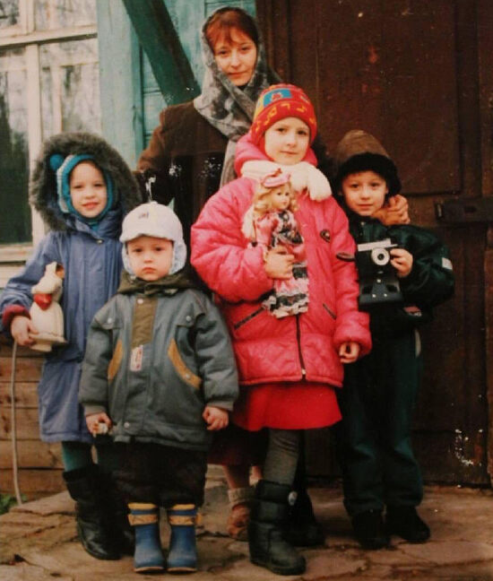 Матушка Люба Шевчук с детьми