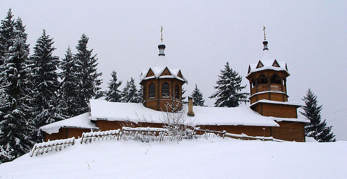 The Church of Dormition, Vnuto Village, Khvoyninsky Region (Novgorod Region) where Hildo Bos was baptized in 1991.
