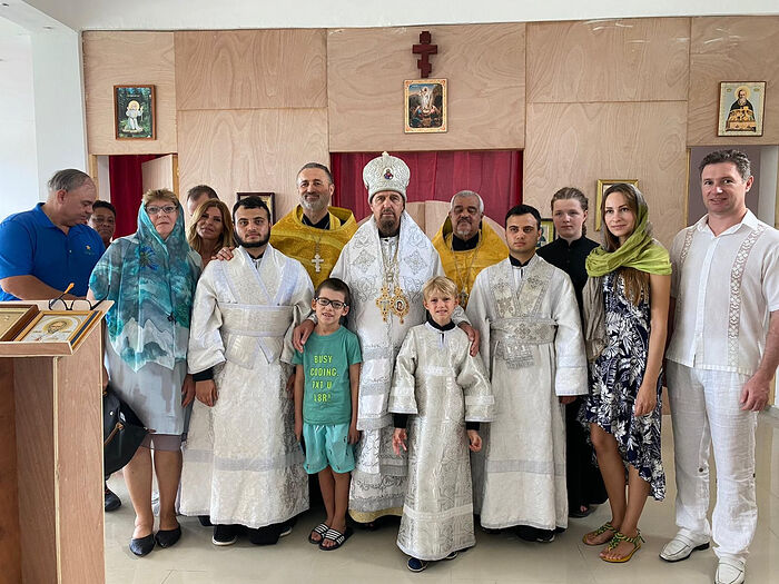 Bp. Isaac with the parishioners of the newly-consecrated Church of St. Seraphim of Sarov
