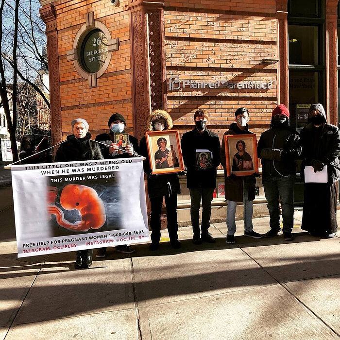 Orthodox Christians for Life holds a prayer service at a NY Planned Parenthood. Photo: Orthodox Christians for Life