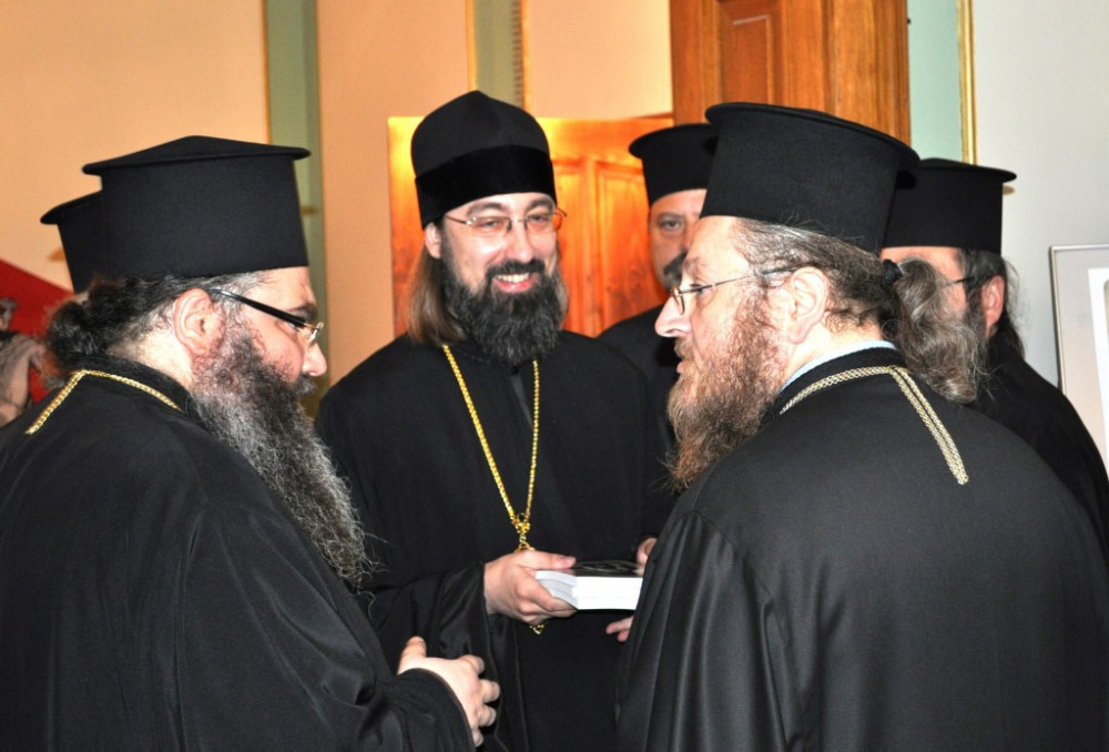 «Ημέρες του Αγ. Σεραφείμ», 2011. Πρύτανης του Μετοχίου στη Σόφια, Ηγούμενος Φίλιππος (Βασίλτσεφ) με τους επισκόπους της Βουλγαρικής Ορθόδοξου Εκκλησίας.