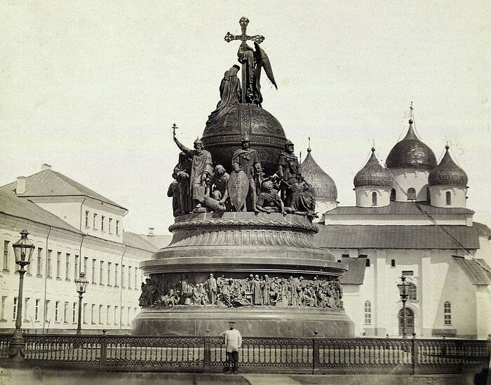 Памятник «Тысячелетие России». Фото 1883 г.