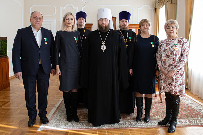 В Нижегородской, Саратовской, Калачевской епархиях вручили Патриаршие награды медикам и священникам