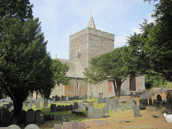 Церковь Св. Падарна в д. Лланбадарн-Фор, Уэльс (любезно предоставил - Canon Andrew Loat)