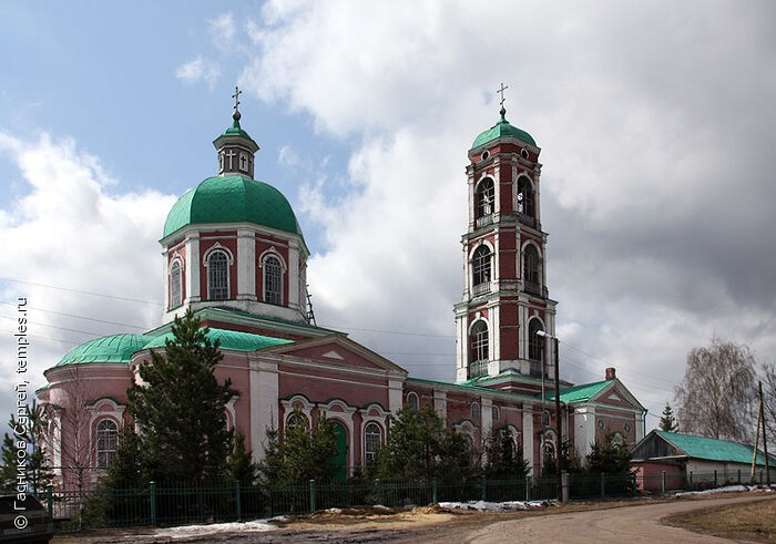 Храм Дмитрия Солунского в Калиновке Пензпенской области