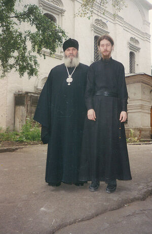 Архиепископ Гавриил (Стеблюченко) и игумен Тихон (Шевкунов)