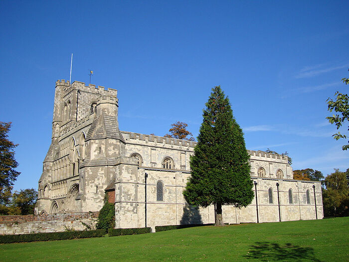 Dunstable Priory, Bedfordshire