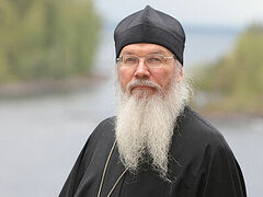 Russian bishop vaccinated in September tests positive for COVID