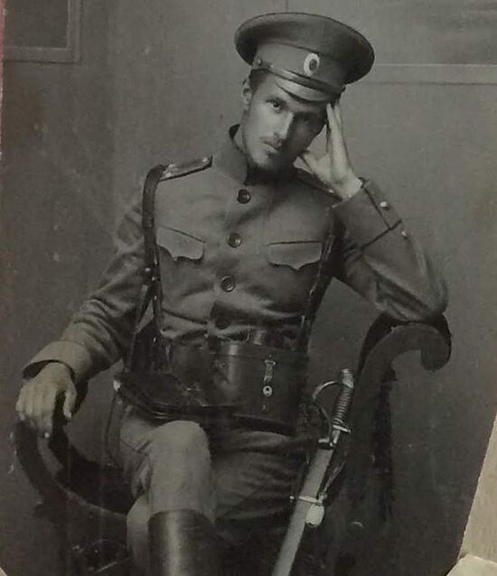 Костенко Александр Степанович, подпоручик. Погиб в бою в 1915