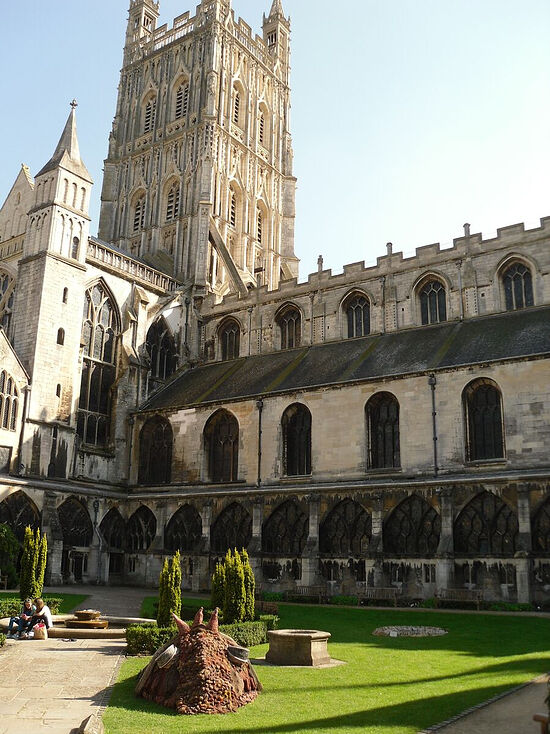 Gloucester Cathedral, Gloucestershire (photo by Irina Lapa) 