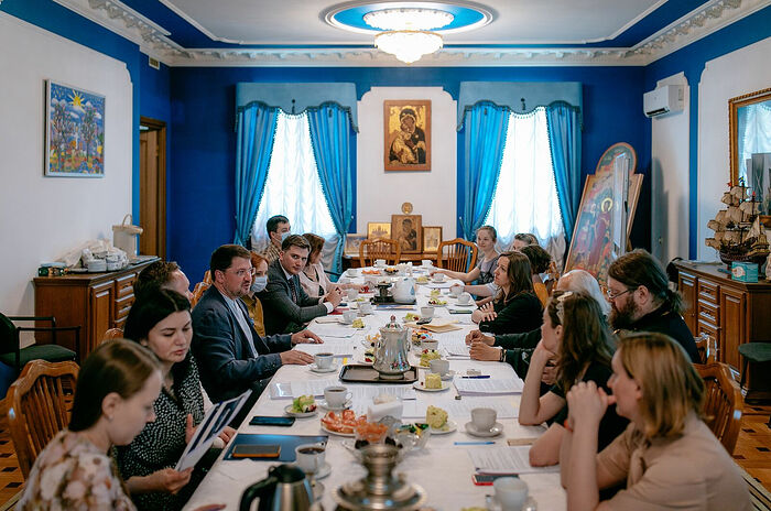 Встреча представителей Церкви и Департамента труда и соцзащиты Москвы. Фото: пресс-служба Департамента труда и соцзащиты Москвы