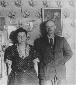 Иван Михайлович и Елена Юрьевна вскоре после свадьбы,1935 год