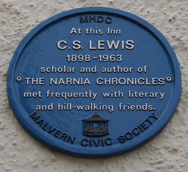 Plaque dedicated to C. S. Lewis on the Unicorn Inn in Malvern, Worcs (photo by Bob Embleton, Geograph.org.uk)