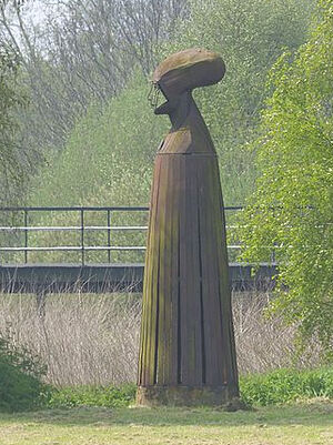 St. Modwenna's statue, Andresey, Burton-on-Trent, Staffs (photo - Wikimedia Commons)
