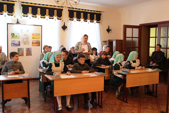 Православная гимназия по английски батуми квариати расстояние